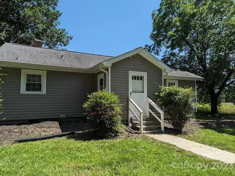 2417 Waxhaw Hwy, Monroe, NC 28112