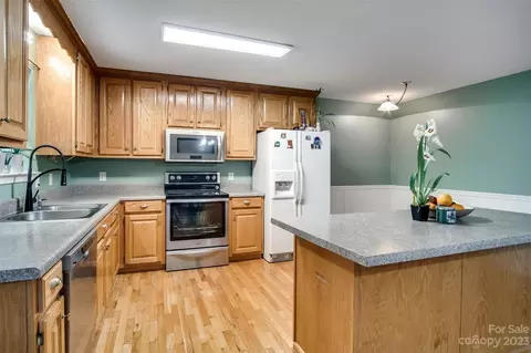 111 Rock Field Way, Sylva, NC 28779 photo 8