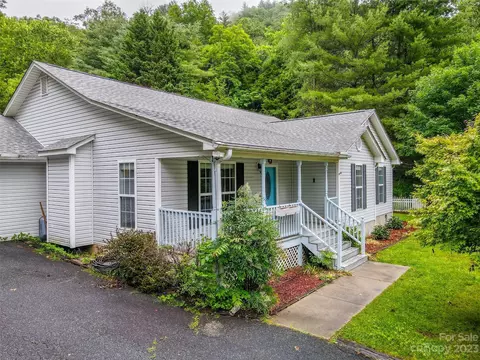 111 Rock Field Way, Sylva, NC 28779 photo 1