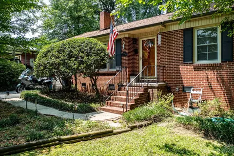 303 Dutchman Ave, Mount Holly, NC 28120