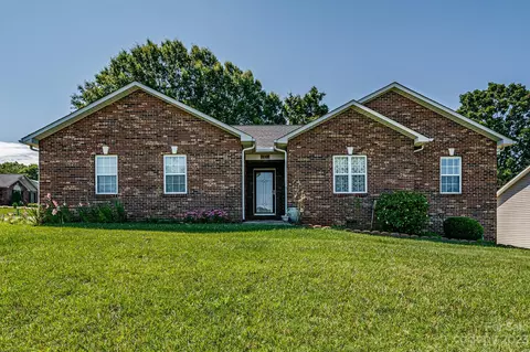1109 Counselor Dr, Newton, NC 28658