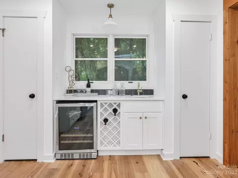128 E Laurel Ln, Etowah, NC 28729 photo 13