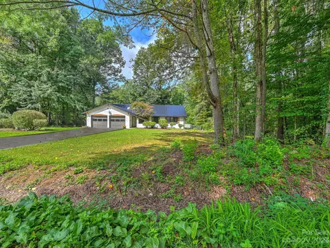 128 E Laurel Ln, Etowah, NC 28729 photo 33