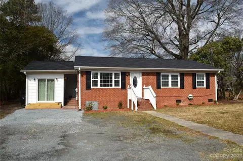 1809 Walkup Ave, Monroe, NC 28110