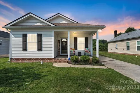 7 Blackwell St, Rock Hill, SC 29730