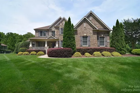 6008 Autumn Blossom Ln, Waxhaw, NC 28173
