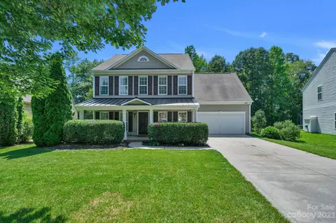 2020 Canopy Dr, Indian Trail, NC 28079