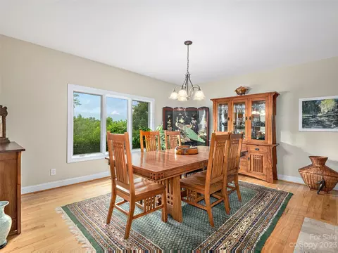 147 Spring Hill Ln, Mill Spring, NC 28756 photo 5