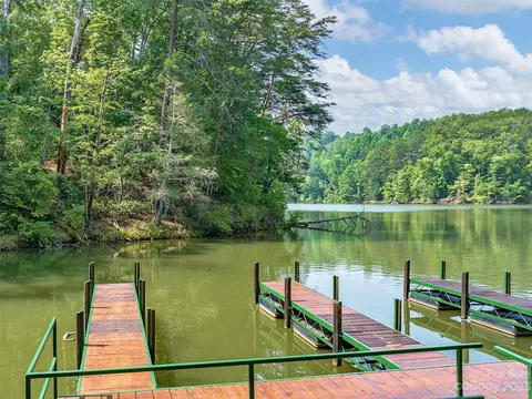 4 Huskey Pointe, Mill Spring, NC 28756 photo 4