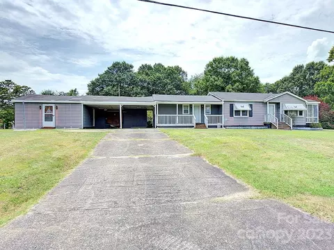 225 First St S, Fort Mill, SC 29708
