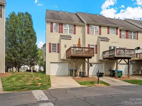 9906 Treeside Ln, Matthews, NC 28105 photo 31