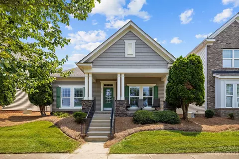 9810 Sky Vista Dr, Huntersville, NC 28078
