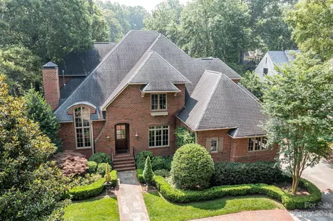 1909 Shoreham Dr, Charlotte, NC 28211