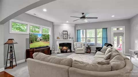 1407 Vickery Dr, Stallings, NC 28104