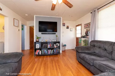 581 Baldwin Ave, Marion, NC 28752 photo 6