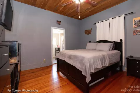 581 Baldwin Ave, Marion, NC 28752 photo 8