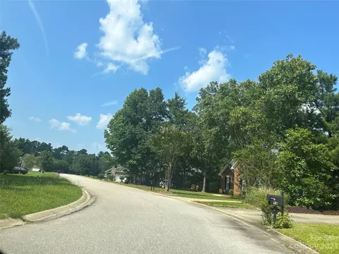 76 Choctaw Cir, Elgin, SC 29045 photo 13