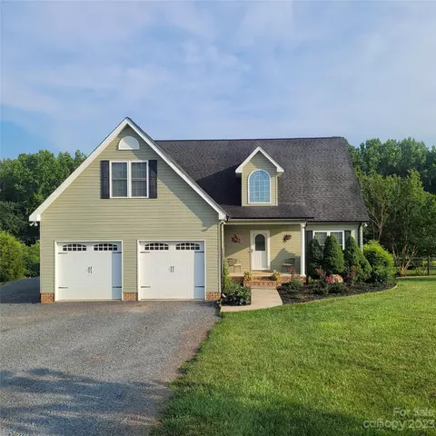 5668 Winsor Dr, Stanfield, NC 28163