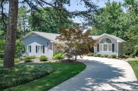 19317 Yachtman Dr, Cornelius, NC 28031