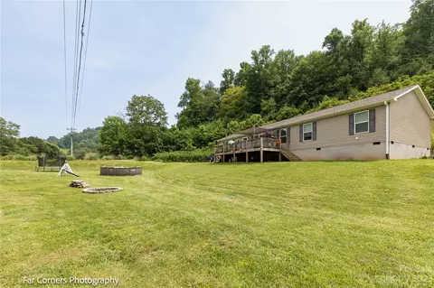 26 Eagle Ridge Ln, Mars Hill, NC 28754 photo 2