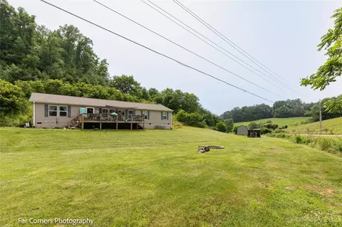 26 Eagle Ridge Ln, Mars Hill, NC 28754 photo 3