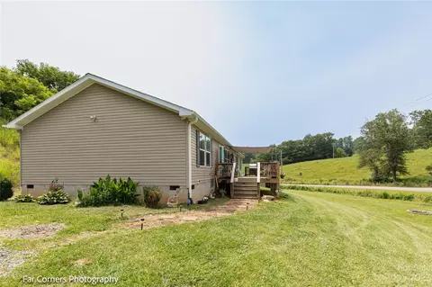 26 Eagle Ridge Ln, Mars Hill, NC 28754 photo 4