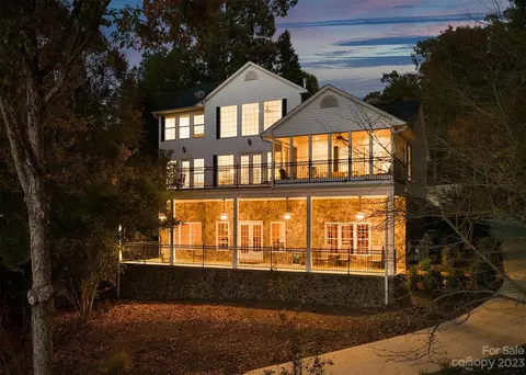 336 Jubal Reeves Cir, Mount Gilead, NC 27306