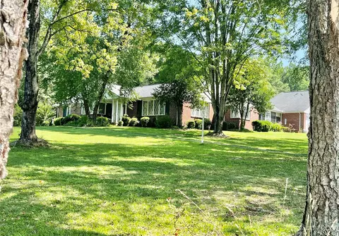 50 Pinecrest Ave, Great Falls, SC 29055