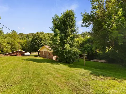 7363 Carolina Blvd, Clyde, NC 28721 photo 14