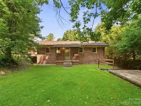 7363 Carolina Blvd, Clyde, NC 28721 photo 13