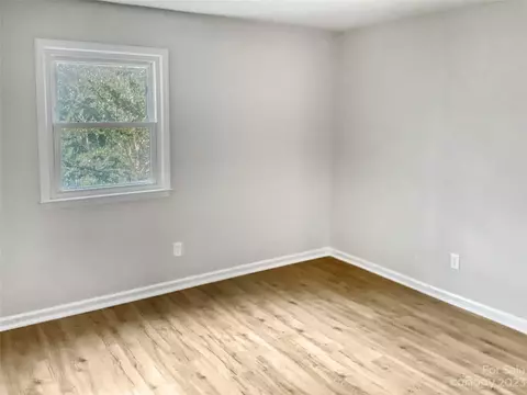 2110 Applegate Dr, Concord, NC 28027 photo 5