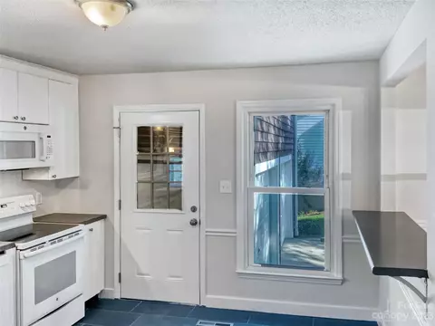 2110 Applegate Dr, Concord, NC 28027 photo 10