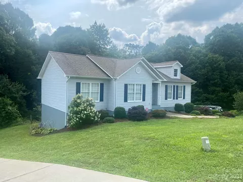 6519 Beechtree Ct, Hickory, NC 28601 photo 2