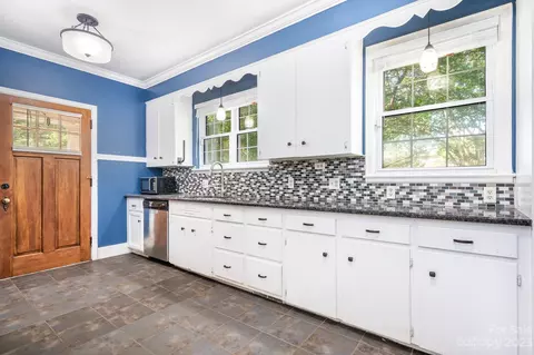 200 E Central Ave, Catawba, NC 28609 photo 6