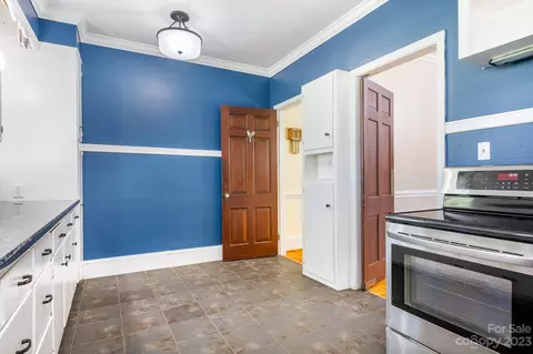 200 E Central Ave, Catawba, NC 28609 photo 8