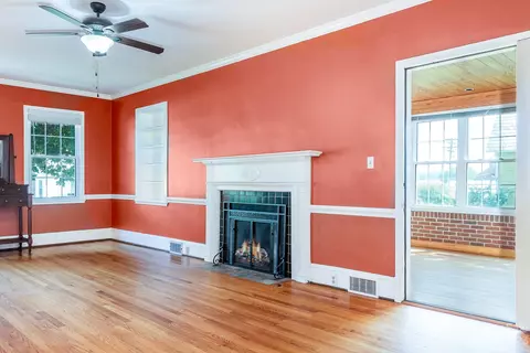 200 E Central Ave, Catawba, NC 28609 photo 11