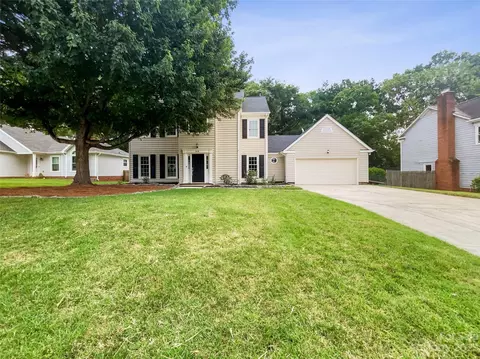 3818 Coopersdale Rd, Charlotte, NC 28273