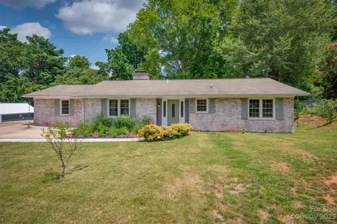 172 Charles St, Forest City, NC 28043