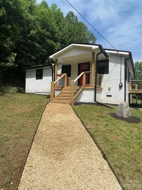12 Posey Blanton Rd, Sylva, NC 28779 photo 2