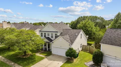 5023 Stowe Derby Dr, Charlotte, NC 28278