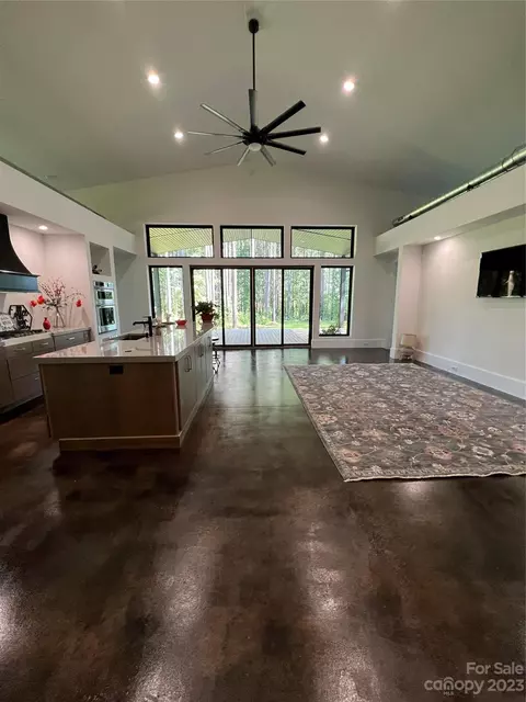 9669 Foil Rd, Mount Pleasant, NC 28124
