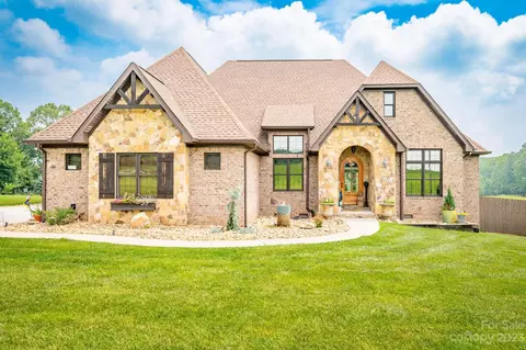 3924 Mount Olive Church Rd, Newton, NC 28658