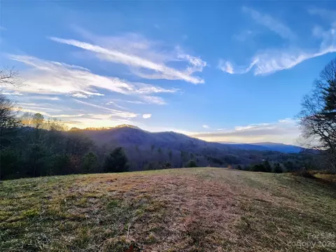Dream Valley Drive, Clyde, NC 28721