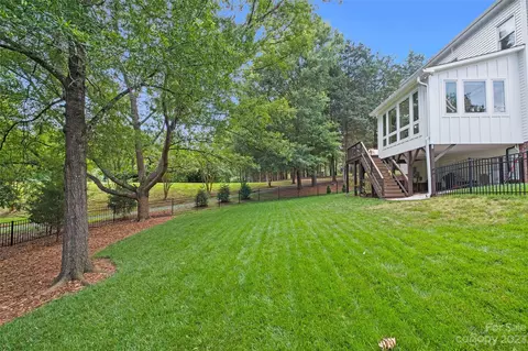 551 Ashby Dr, Davidson, NC 28036 photo 37