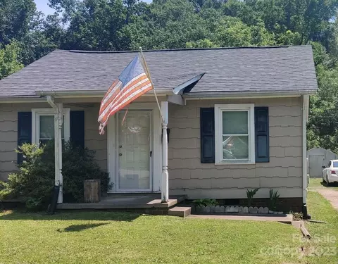 903 Miller St, Kannapolis, NC 28081