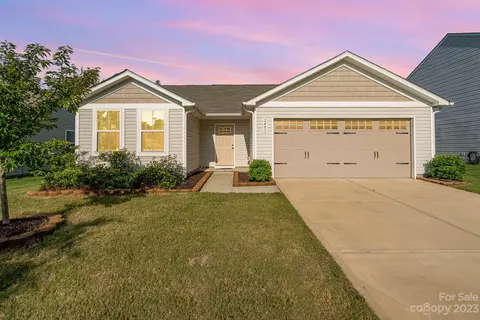 2481 Thorn Spring Ln, Concord, NC 28025