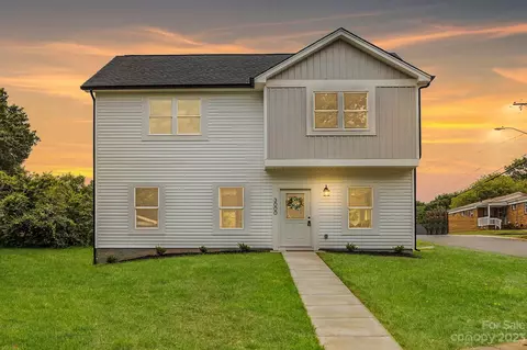 3000 Morning Dr, Charlotte, NC 28208