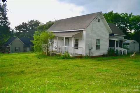 124 Melton St, Mooresboro, NC 28114
