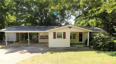 14059 Highway 55 Hwy, Blacksburg, SC 29702