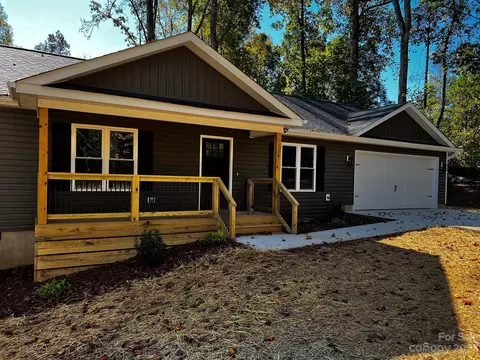 114 River Bank Rd, Statesville, NC 28625